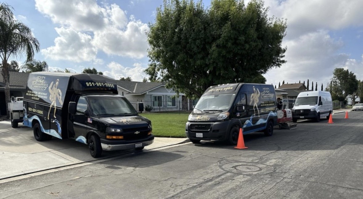 RD Plumbing & Rooter fleet of service vans